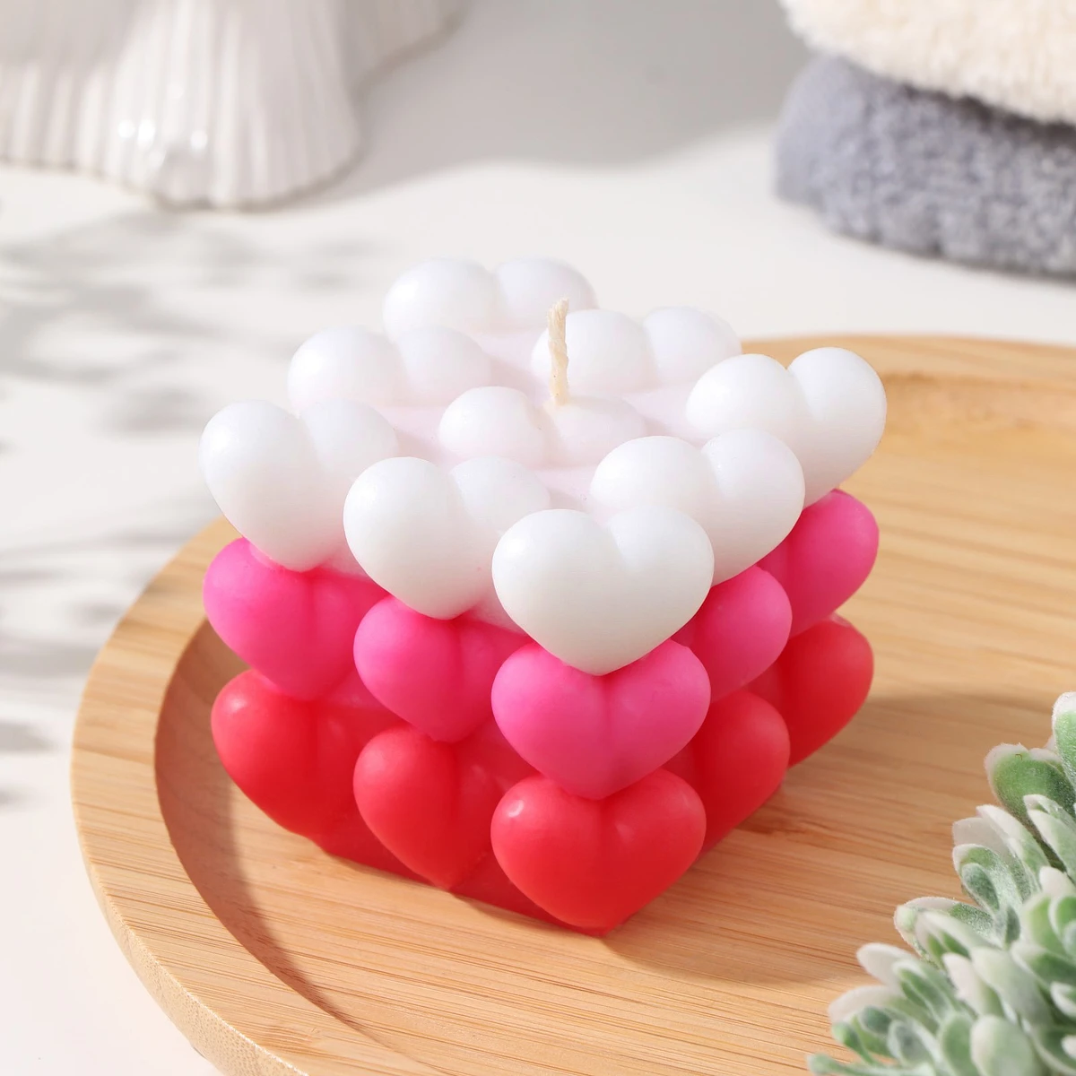 Свеча декоративная